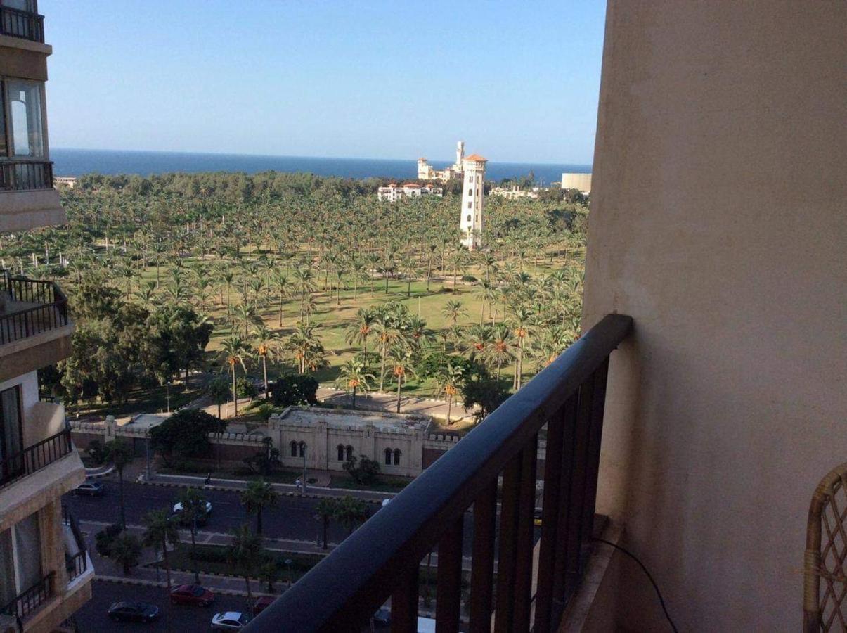 Sea & Garden View At Al-Muntazh Towers - إطلاله علي البحر و حدائق قصر المنتزه Apartment อเล็กซานเดรีย ภายนอก รูปภาพ